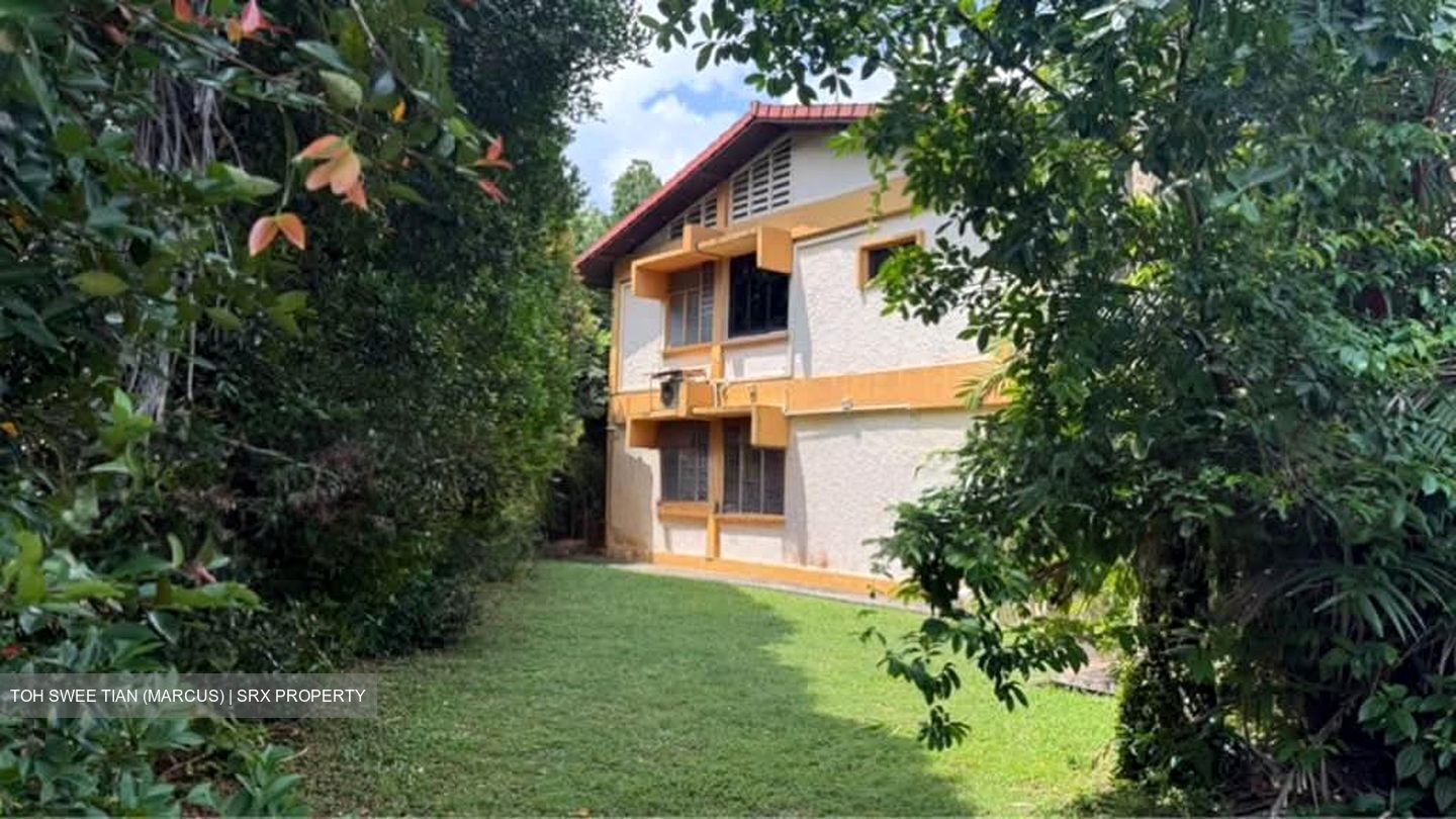Ang Mo Kio Avenue 4 (D20), Semi-Detached #559011571